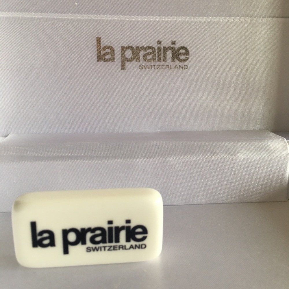 La prairie makeup case new - Picture 8 of 8